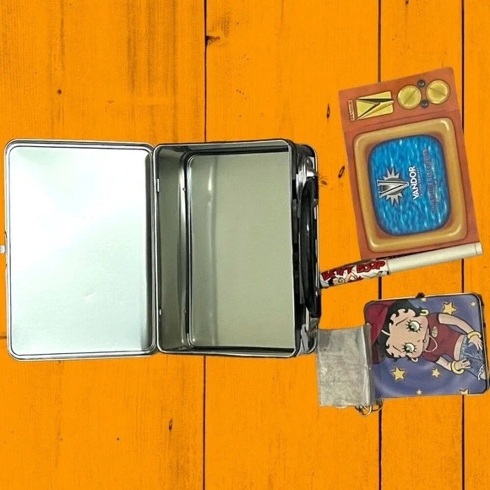 Retro Vintage Style Betty Boop Tin Lunch Box. Super adorable and collectible.